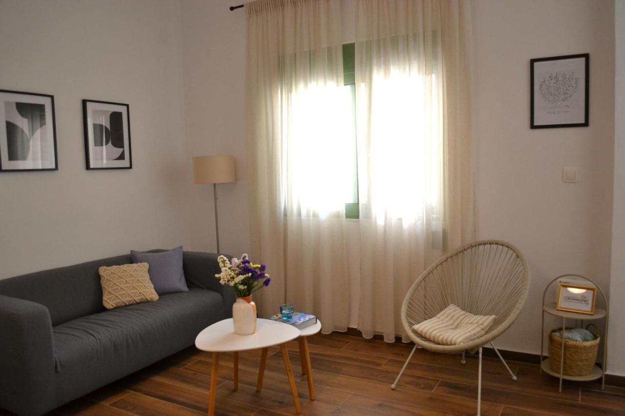 Yannis Guest House Aegina Bagian luar foto